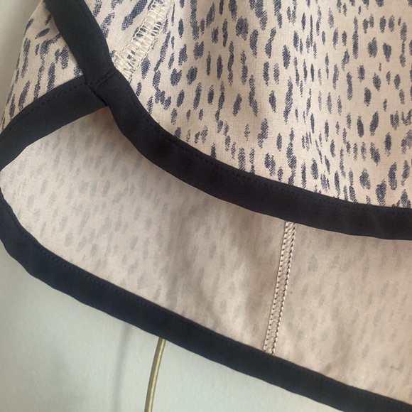 Lululemon Run: Speed Short *4-way Stretch
Dottie Dash Grain Black / Black
Size 2 - Picture 8 of 11